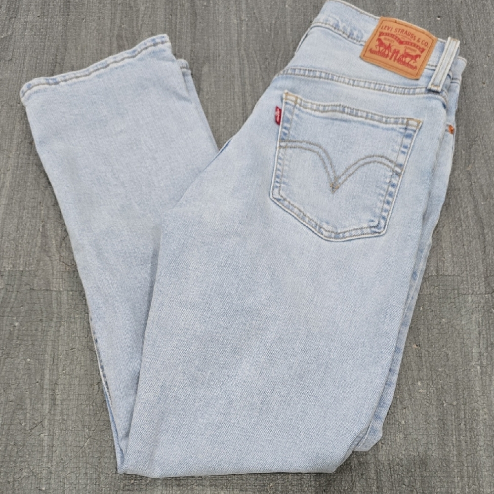 Levi's Women's Wedgie Straight Jeans Size 27/28